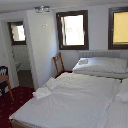 Hotel Sonne ไอน์ซีเดิล์น ภายนอก รูปภาพ