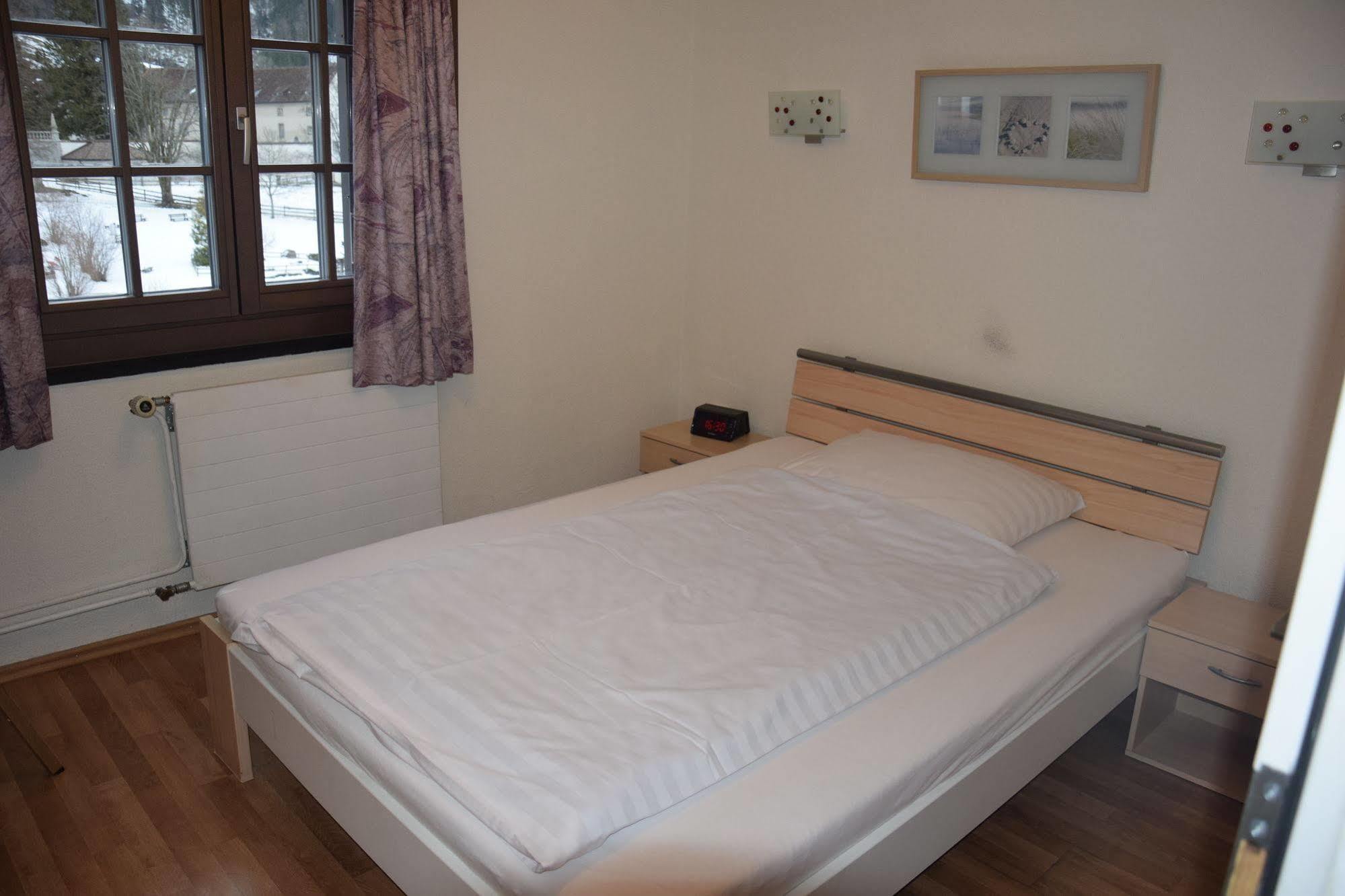 Hotel Sonne ไอน์ซีเดิล์น ภายนอก รูปภาพ
