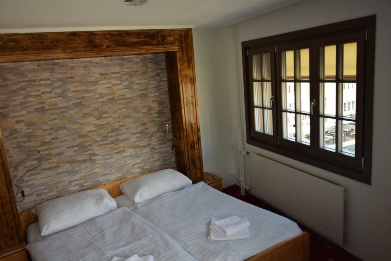 Hotel Sonne ไอน์ซีเดิล์น ภายนอก รูปภาพ